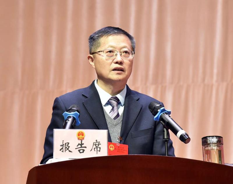 霍邱县第十七届人大第五次会议举行第二次全体会议