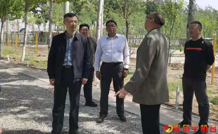 信息公开 >霍邱县投资创业中心  机构领导 领导活动 实地考察中,刘胜