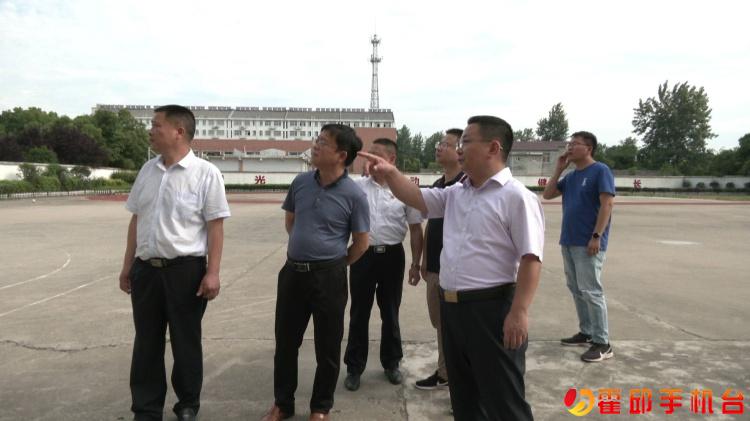 李煜开展"七一"走访慰问活动_霍邱县人民政府