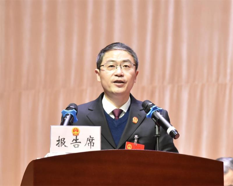 霍邱县第十七届人大第五次会议举行第二次全体会议