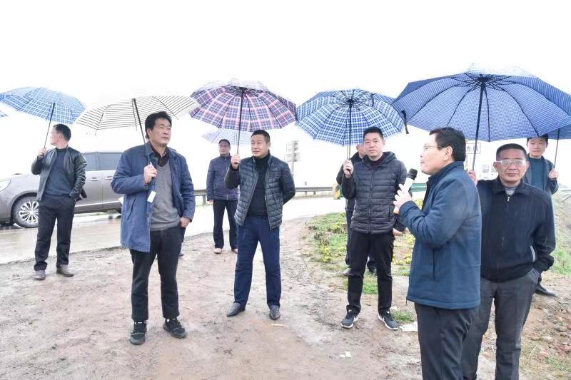 市人大常委会调研组到霍邱县专题调研水利建设工作