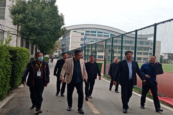 霍邱二中初中部聚焦中考复习共谋备考策略