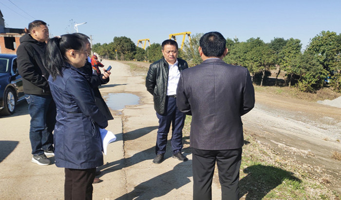 田维胜强调,各有关单位和乡镇要推深做实河长制工