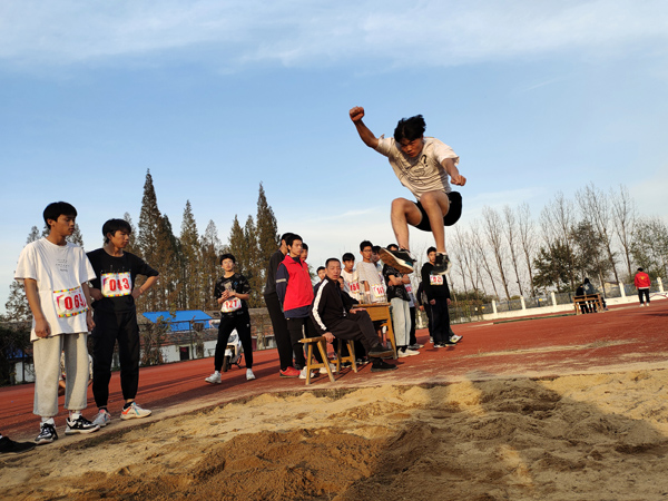 河口中学第38届体育运动会胜利闭幕_霍邱县人民政府