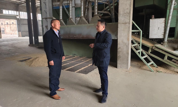 田维胜深入霍邱鑫鼎工贸有限责任公司调研大米产业发展