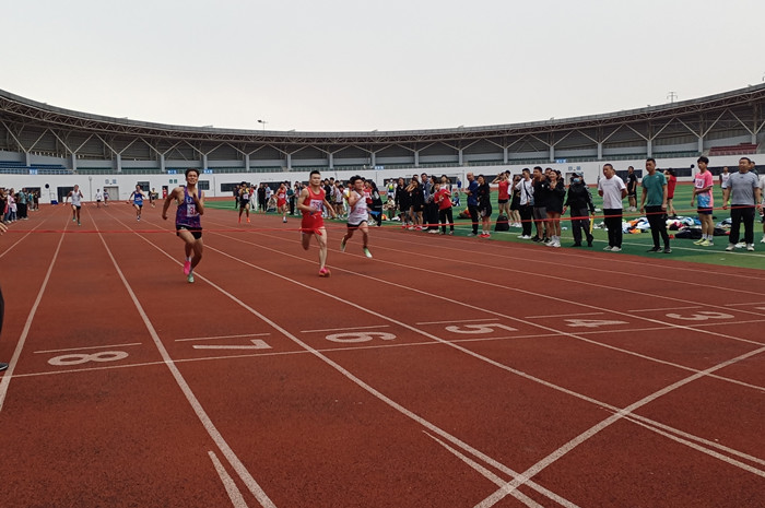 燃运动激情 展少年风采_霍邱县人民政府