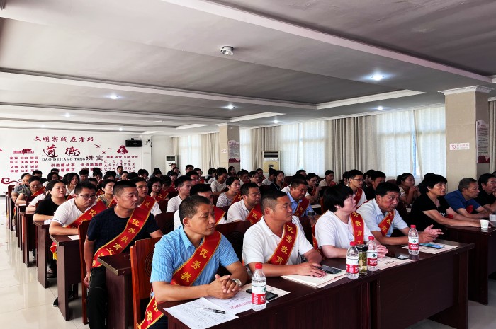临水镇中心学校:情系教师节 表扬促奋进_霍邱县人民政府