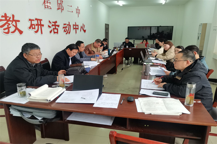 霍邱二中联合教研展风采引领指导促提升