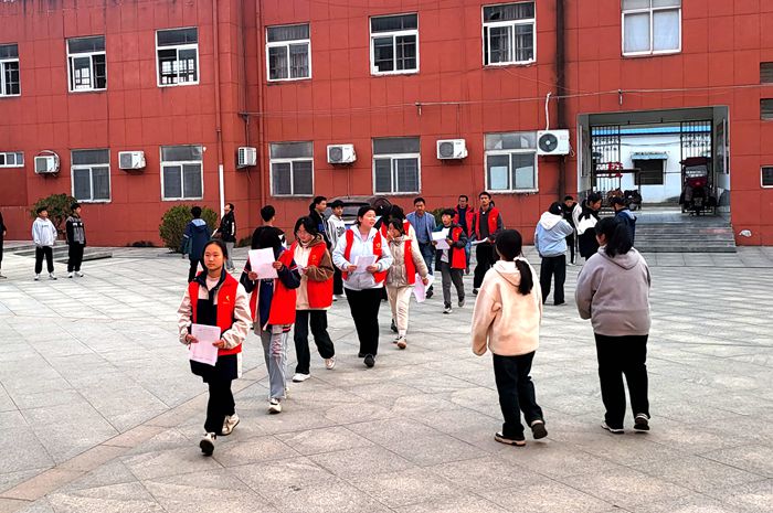 河口镇中心学校开展综合评比促进习惯养成