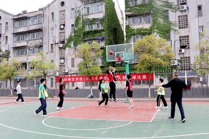 霍邱师范学校举办春学期乒乓球与三人制篮球赛