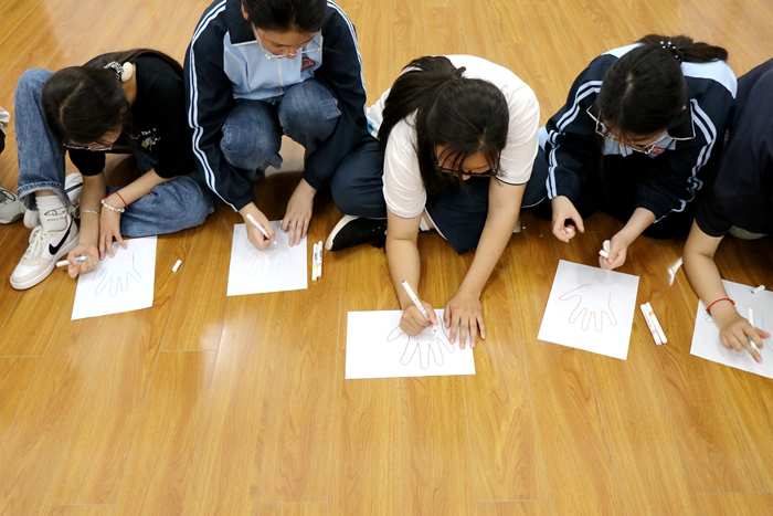 霍邱师范学校扎实开展"青春健康·生命之舞"项目